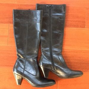 🐺 Born Black Knee High Boots